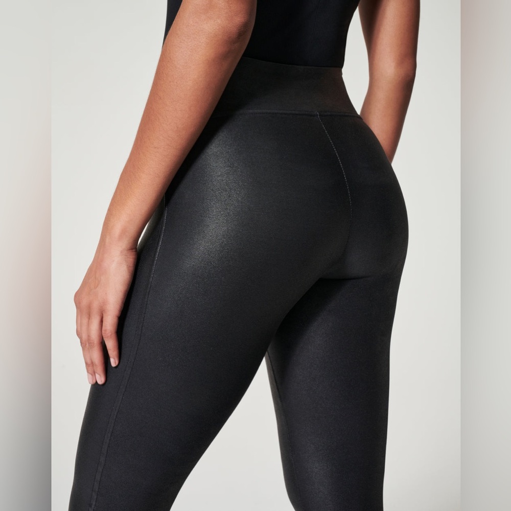 NWT SPANX Faux Leather Black Women's Leggings size Large - Picture 3 of 9